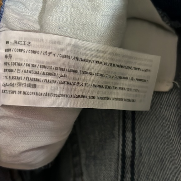 Abercrombie and Fitch high rise mom short size: 27 - Picture 3 of 4